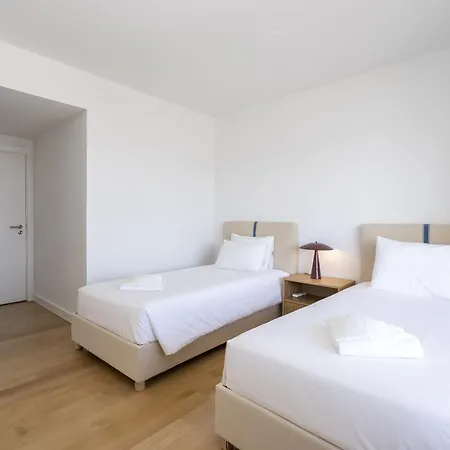 Vilamarina Elegance T2 Marina View * Виламура
